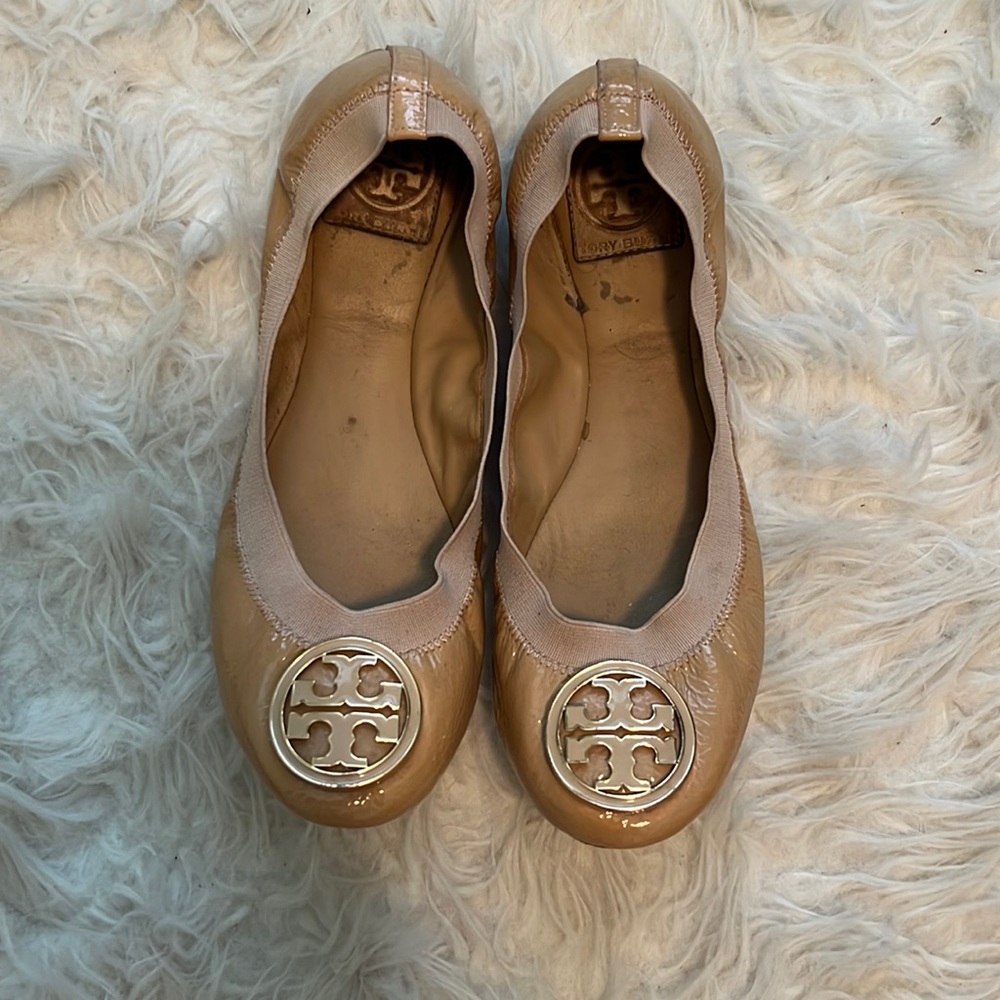 Tory Burch nude ballet flats size 8.5